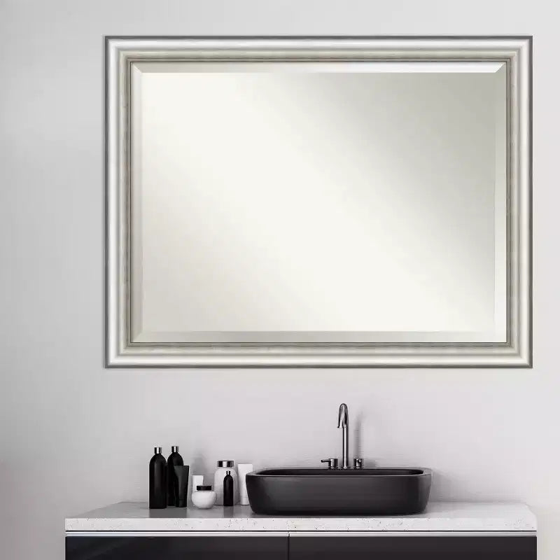 Espejo de pared enmarcado para tocador de baño de 45 x 35 pulgadas, plateado, rectangular moderno, no requiere montaje