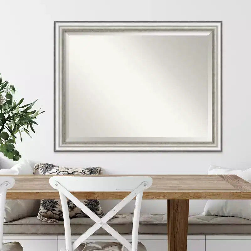 Espejo de pared enmarcado para tocador de baño de 45 x 35 pulgadas, plateado, rectangular moderno, no requiere montaje
