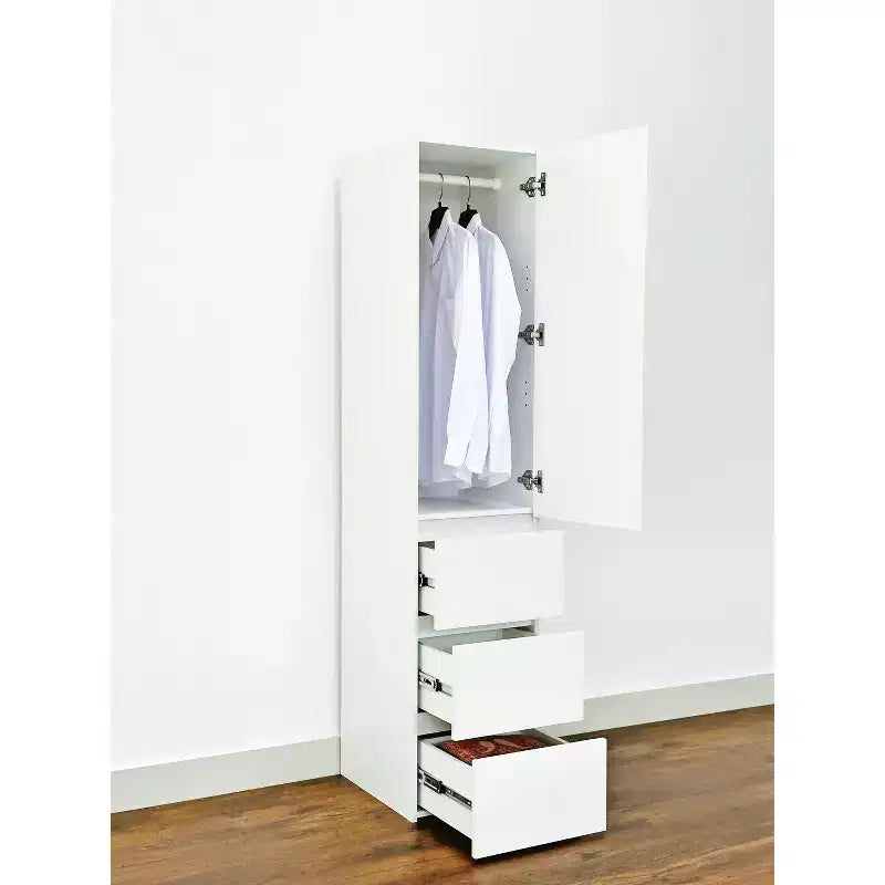 70.9 pulg. de alto x 17.72 pulg. de ancho Sistema de clóset de madera compuesto blanco para almacenamiento universal con contenedores de almacenamiento