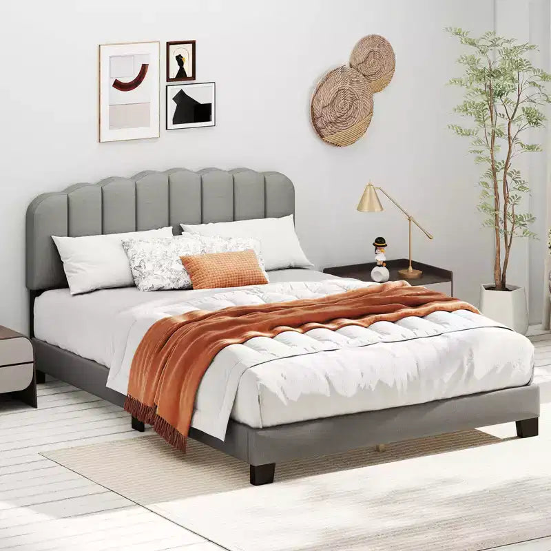 Base de cama Queen, tapizada en lino con plataforma y soporte de listones de madera