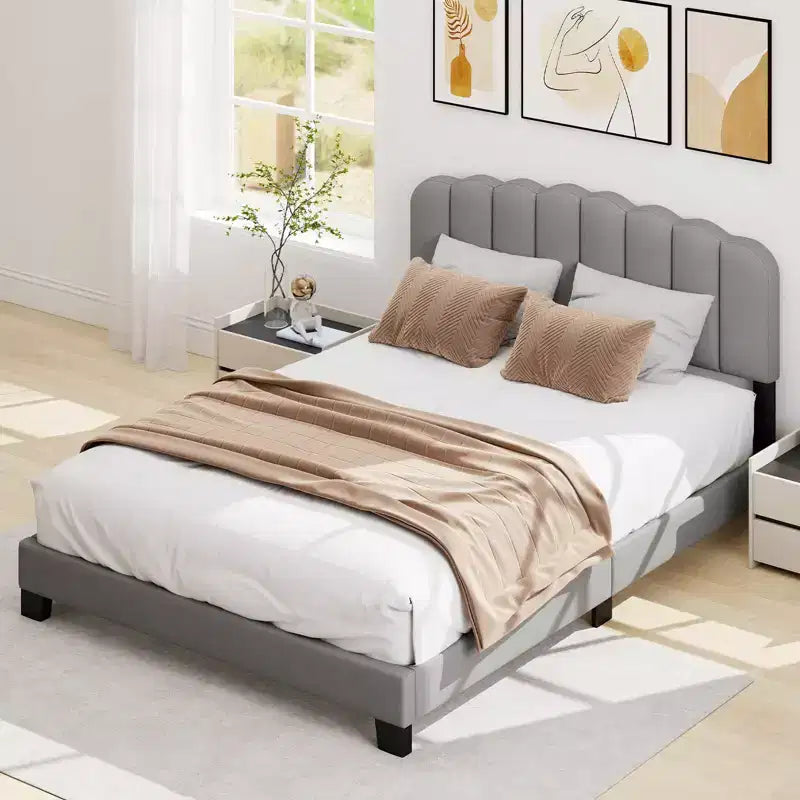 Base de cama Queen, tapizada en lino con plataforma y soporte de listones de madera