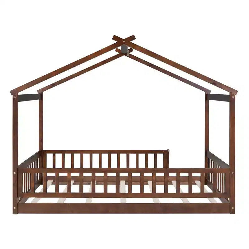 Cama de casa moderna de madera Astrid con valla