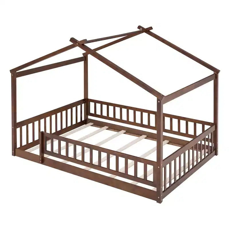 Cama de casa moderna de madera Astrid con valla