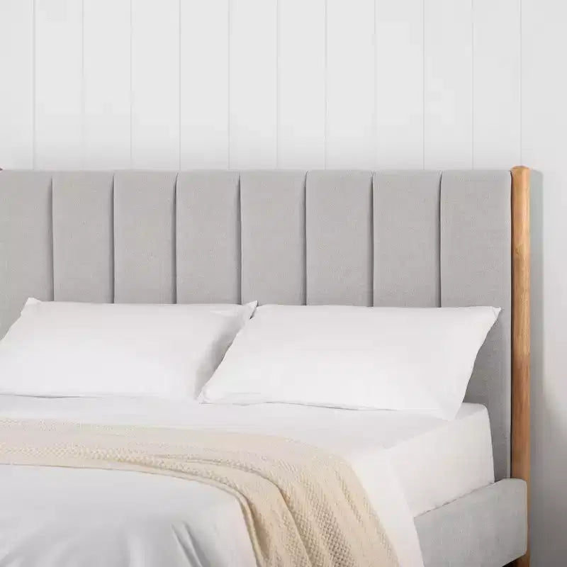 Base de cama de plataforma de madera totalmente tapizada