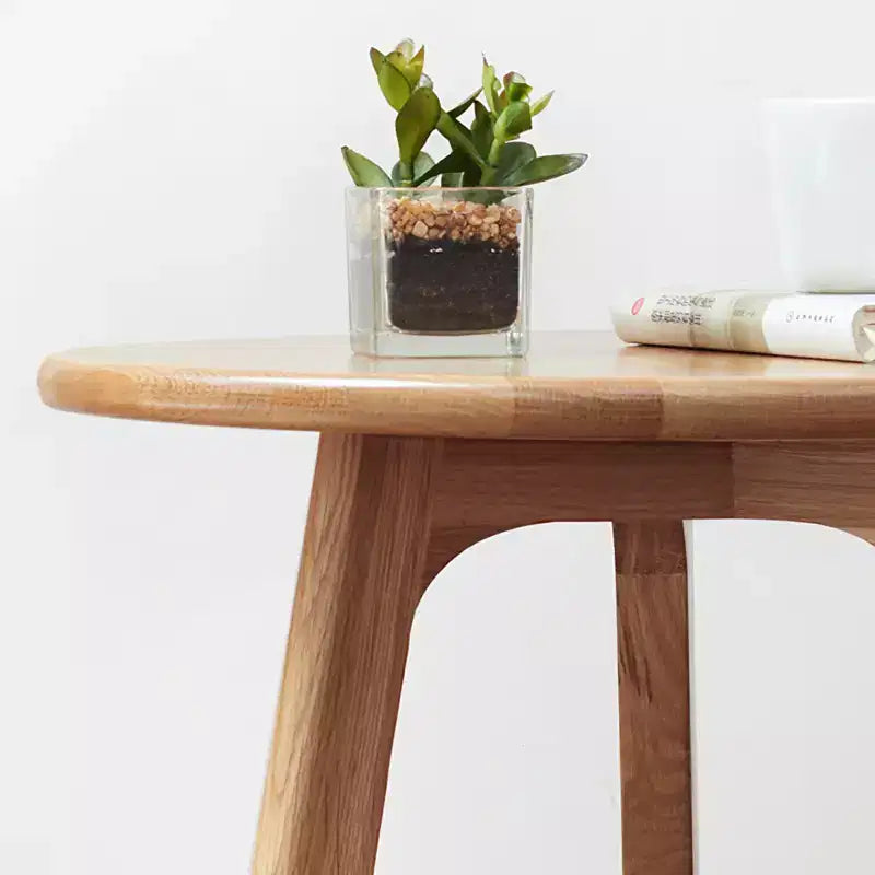 Mesa auxiliar redonda de madera maciza de roble 100% natural, mesa de centro auxiliar de tres patas, mesita de noche para sala de estar o dormitorio