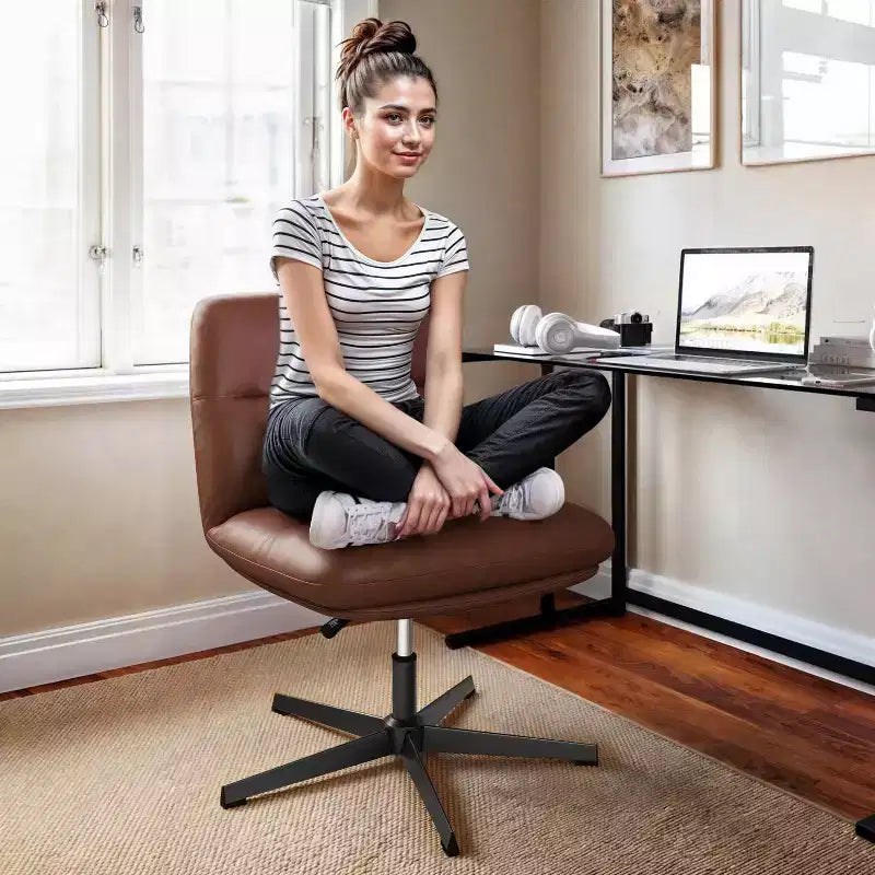 Silla de oficina giratoria sin brazos, de respaldo medio-ancho, fija, con respaldo/asiento tapizado y acolchado, altura ajustable y estructura resistente