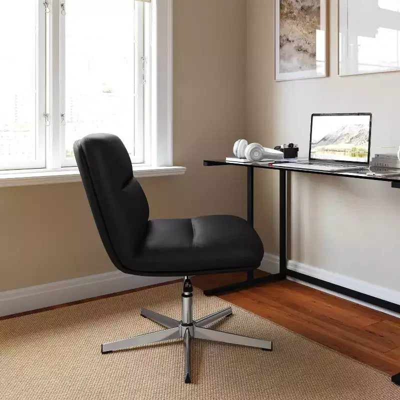Silla de oficina giratoria sin brazos, de respaldo medio-ancho, fija, con respaldo/asiento tapizado y acolchado, altura ajustable y estructura resistente